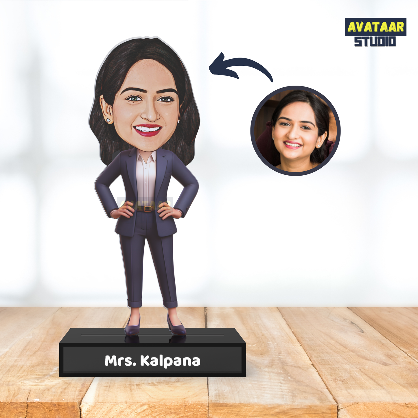 Boss Lady Energy – Personalized Avataar Stand for Women