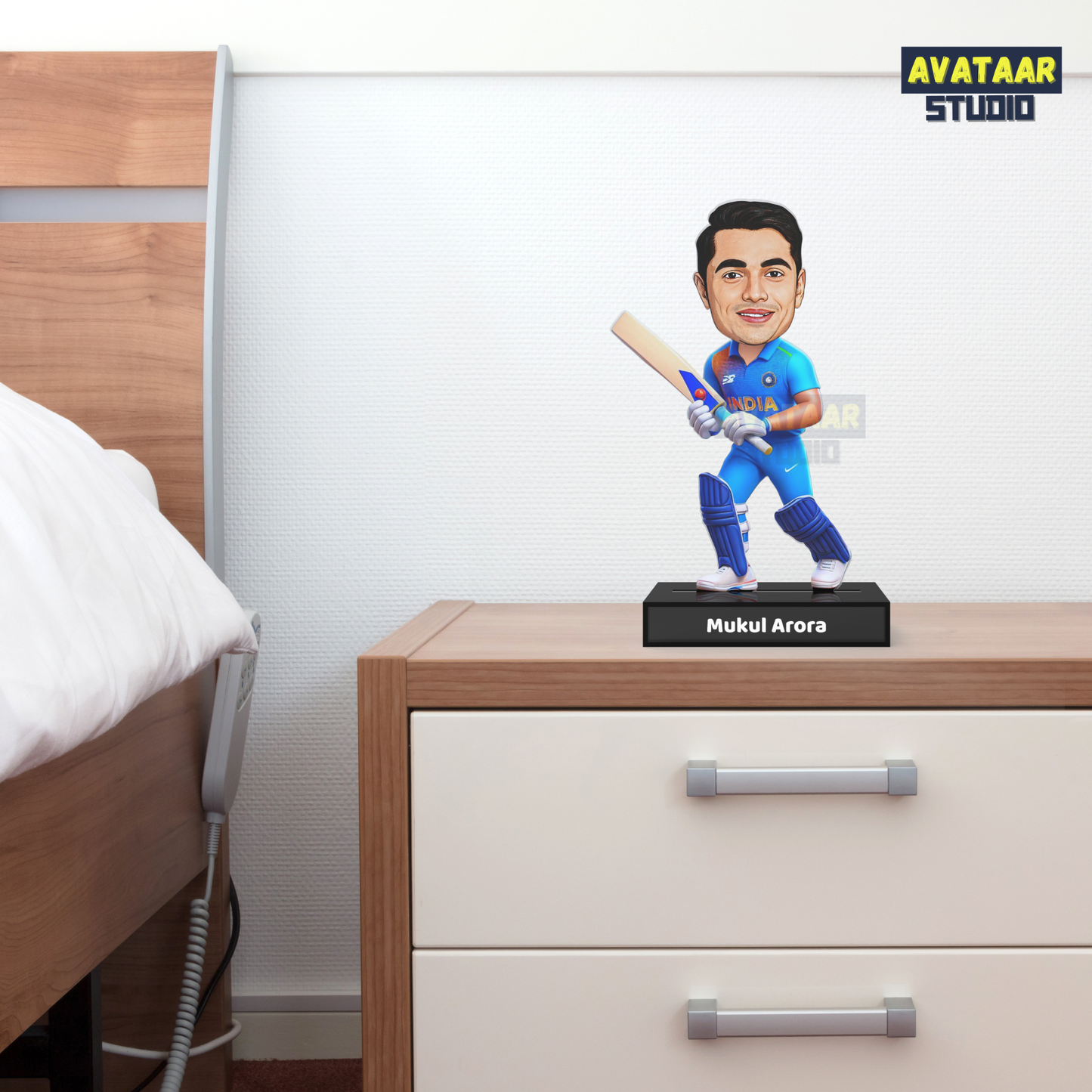 Cricket Batsman Avatar Stand – Personalized Acrylic Gift with Name