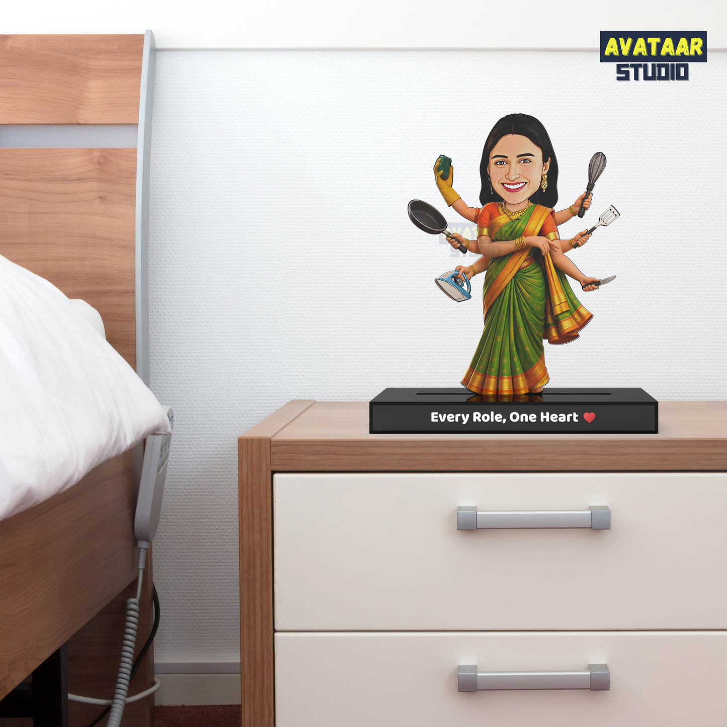 Super Mom Avataar Stand – Personalized Multi-Tasking Mom Caricature Gift with Name