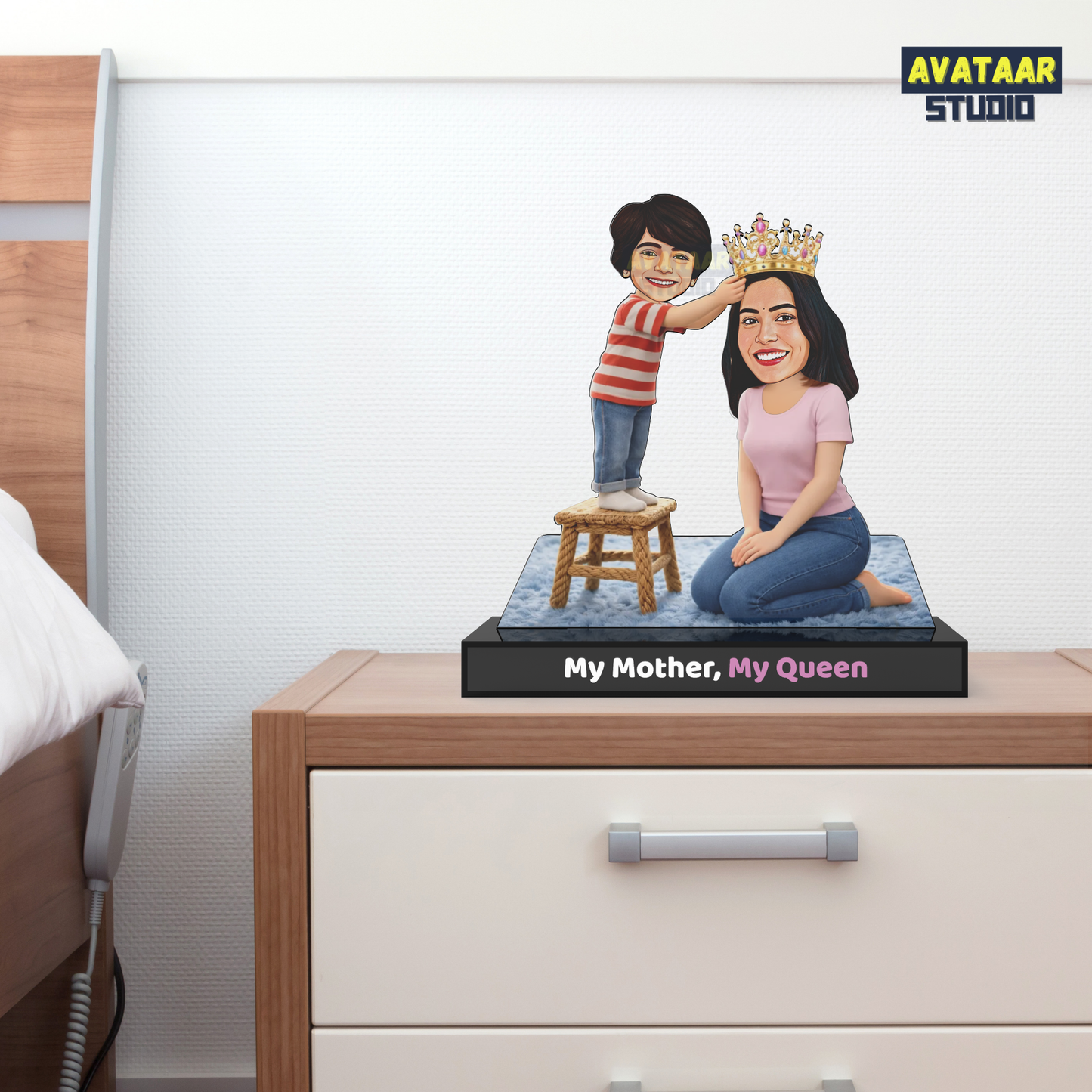 My Mother My Queen Avataar Stand – Personalized Mother & Child Caricature Gift