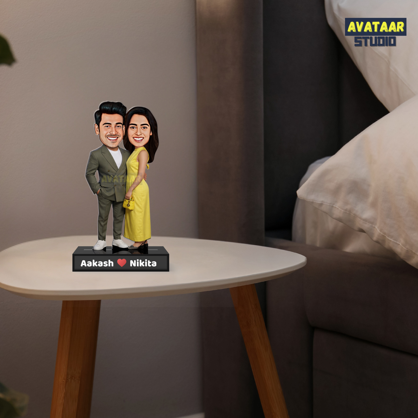 Couple Avataar Stand – Personalized Acrylic Gift with Name for Him & Her