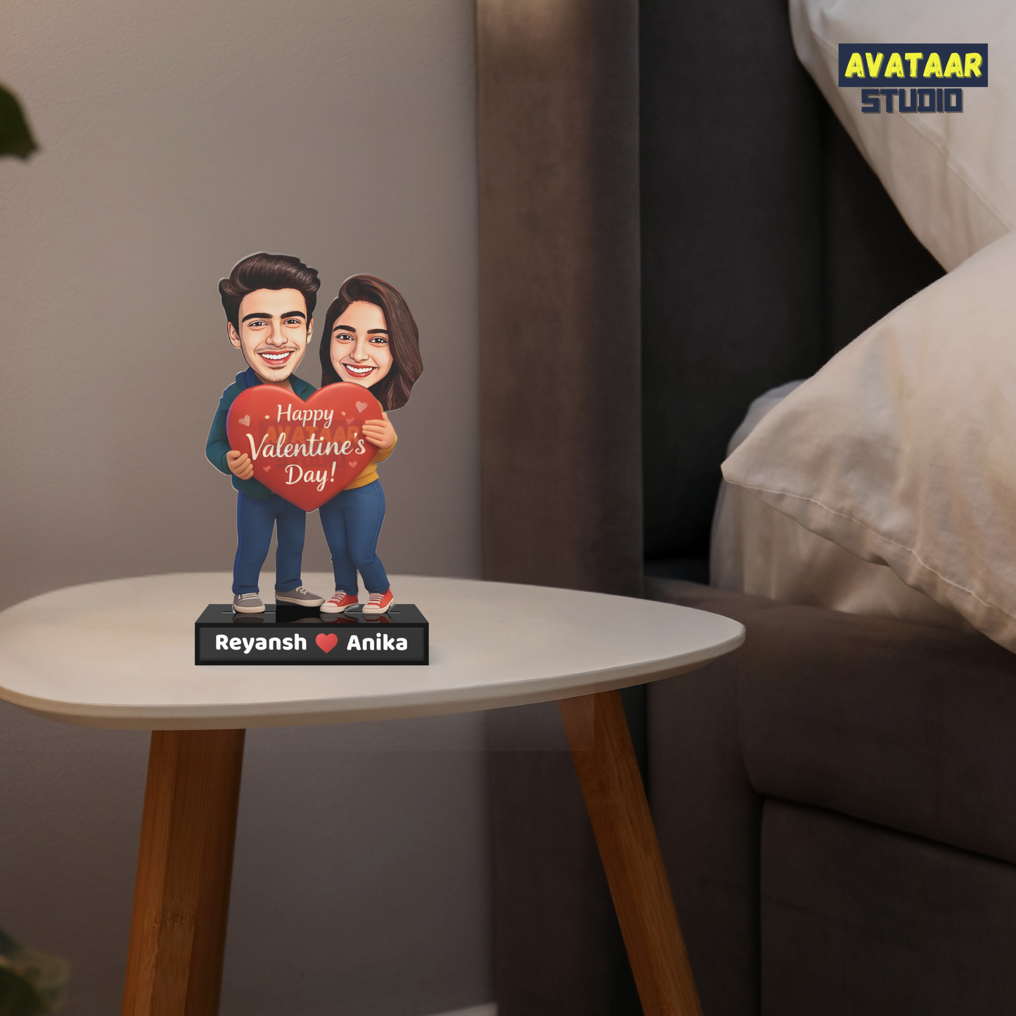 Custom Couple Avataar Stand – Romantic Valentine Acrylic Gift