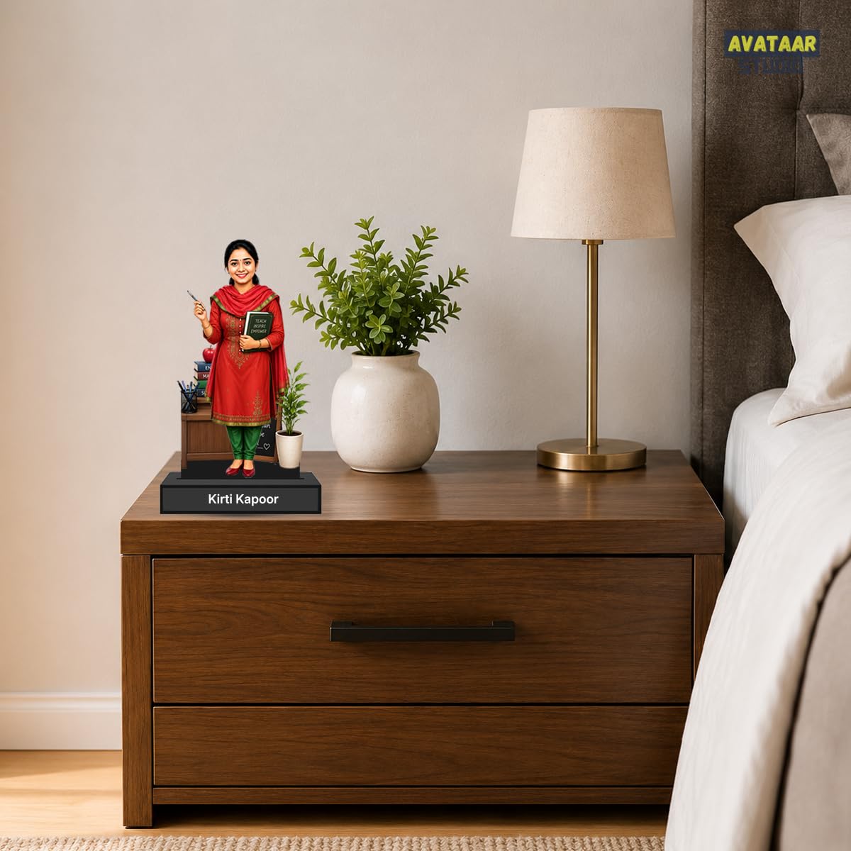 Personalized Teacher's Pride Avataar Stand with Name, Custom Photo Caricature Standee, Teacher-Themed Desk Decor, Personalized Gift for Teachers, Educators, Professors & Mentors (TEACHER, 7 INCHES)