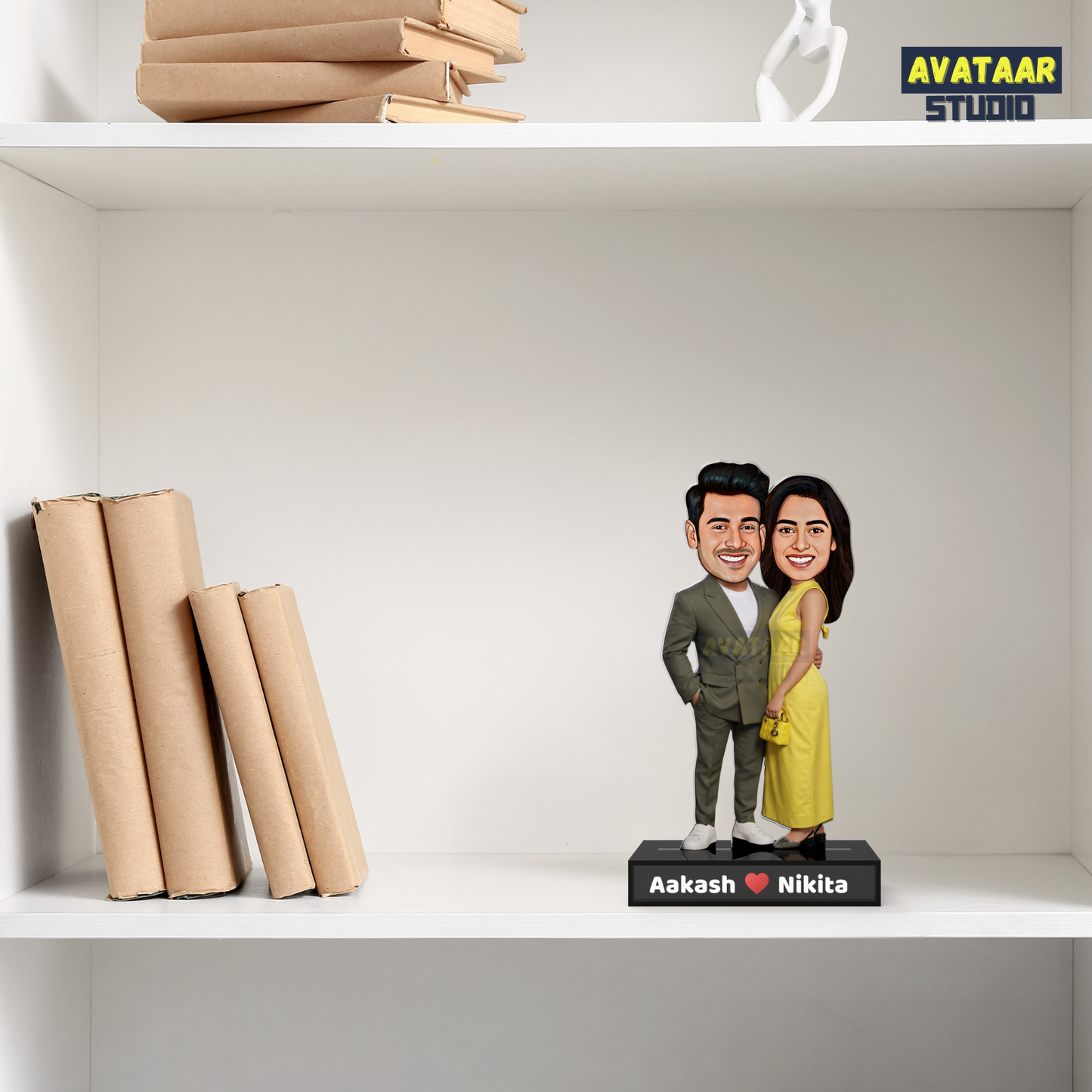 Couple Avataar Stand – Personalized Acrylic Gift with Name for Him & Her