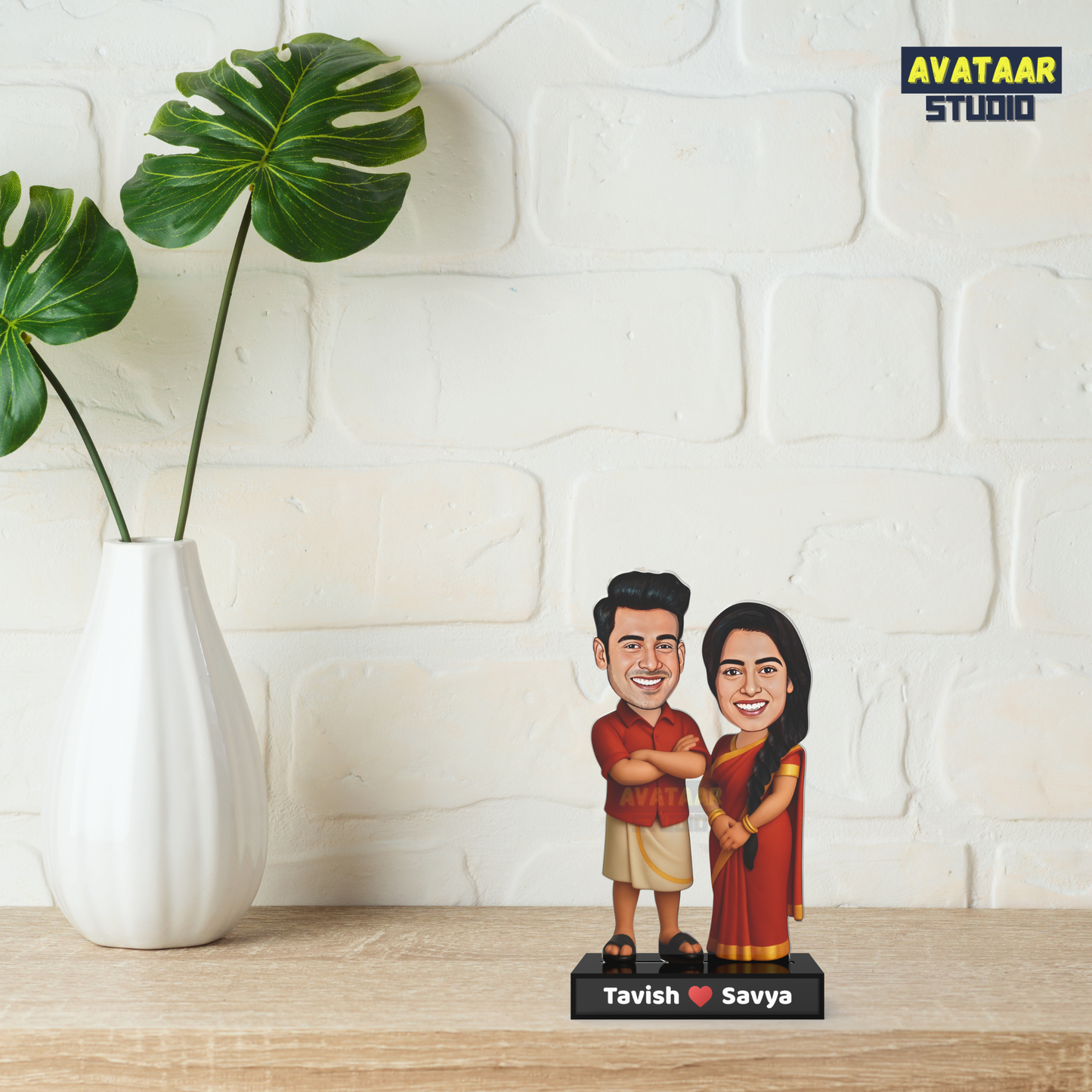 Traditional Custom South Indian Couple Avatar – Acrylic Stand Gift for Wedding & Anniversary