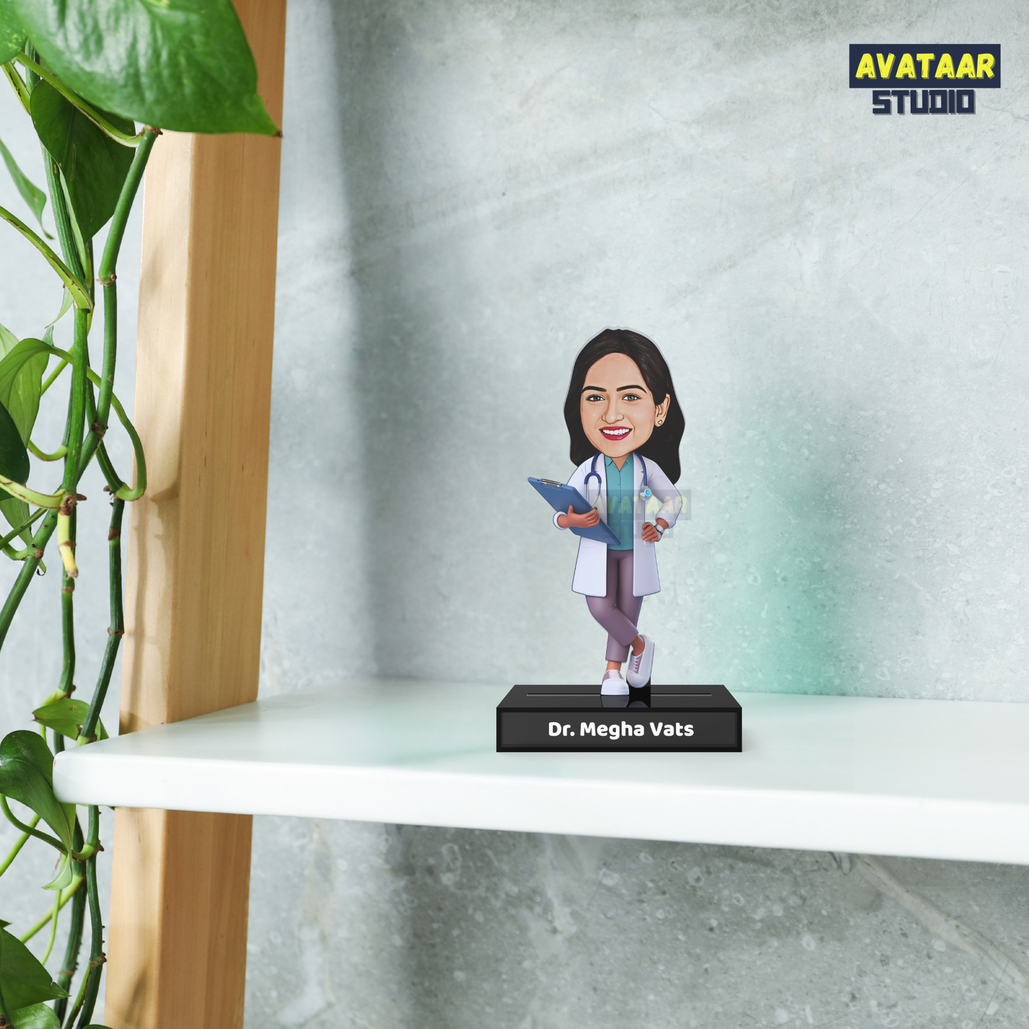 Doctor Avataar Acrylic Stande – Personalized Medical Professional Desk Name Stand