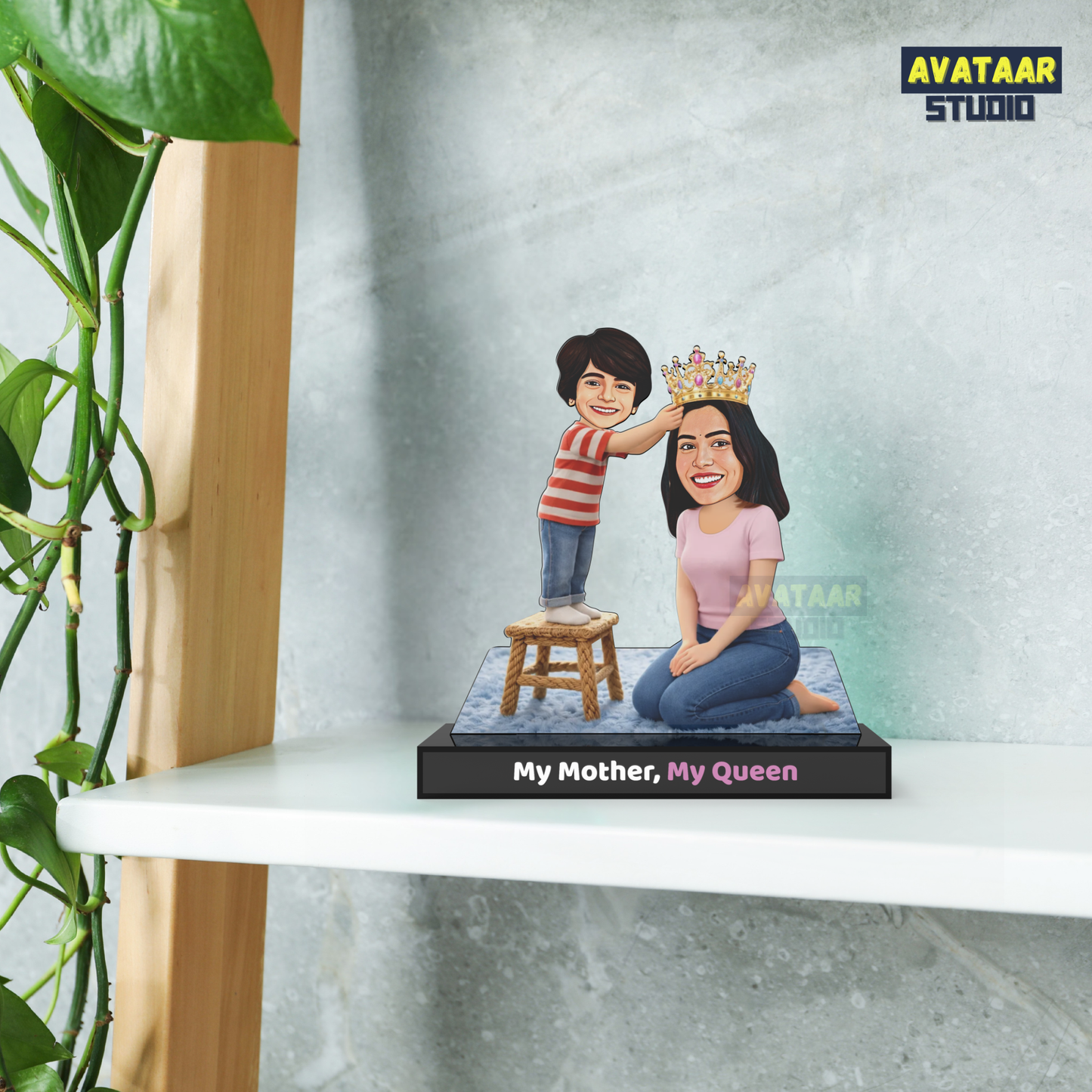 My Mother My Queen Avataar Stand – Personalized Mother & Child Caricature Gift