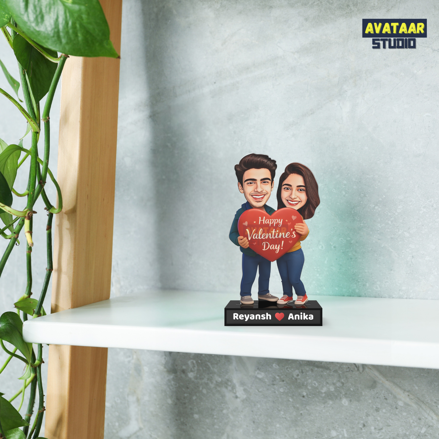 Custom Couple Avataar Stand – Romantic Valentine Acrylic Gift
