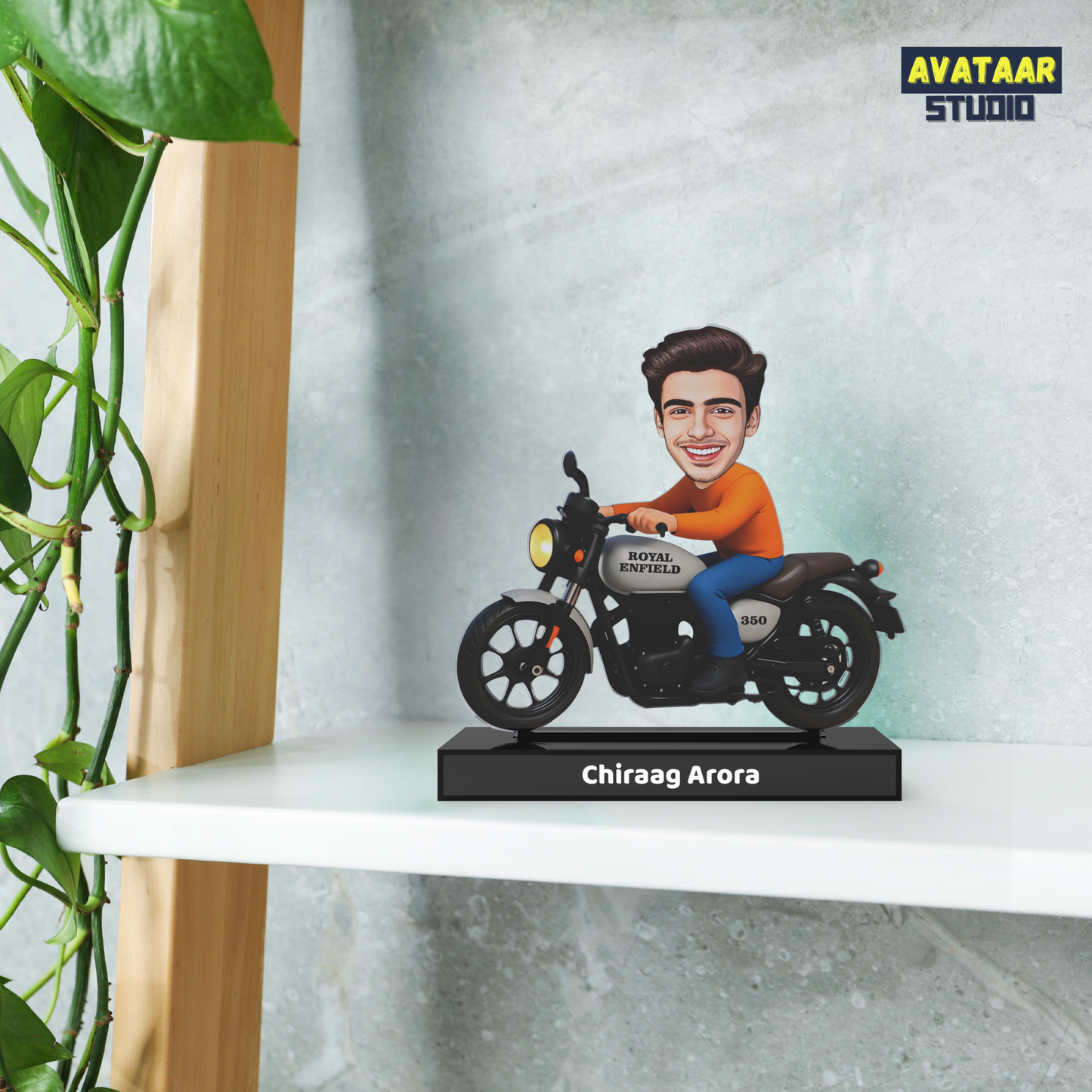 Royal Motorcycle Rider Avatar Stand – Personalized Acrylic Biker Display with Name
